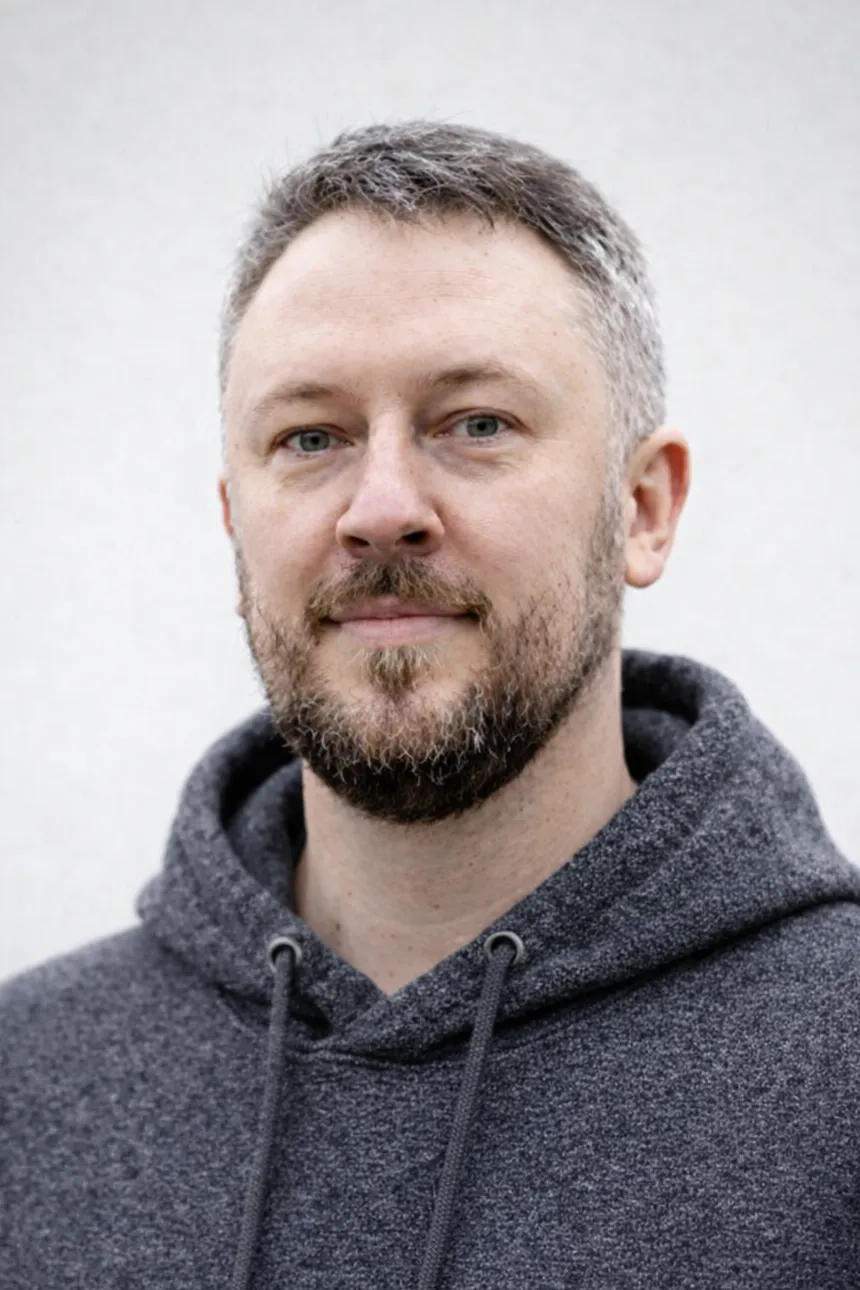 Андрій — майстер Bionika з комплексної чистки кондиціонерів