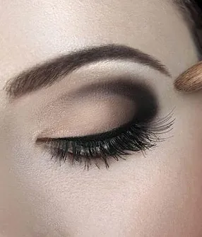 Макіяж smoky eyes — візажист Good Life